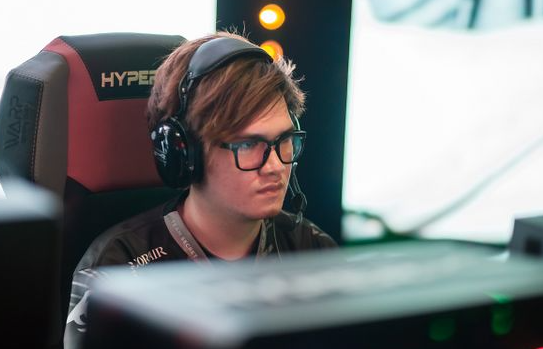 Pinakamalaking Kumita sa Larangan ng Esports