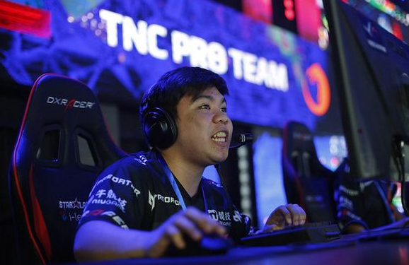 Pinakamalaking Kumita sa Larangan ng Esports