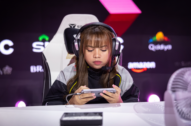 Filipino Female Esports Players by Earnings