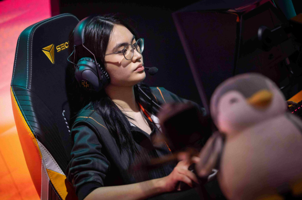 Filipino Female Esports Players by Earnings