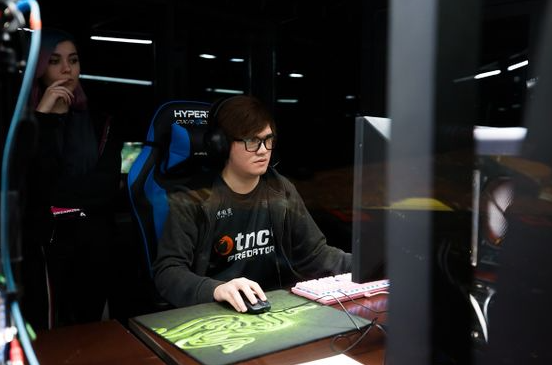 Underdog Filipino Players